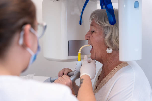 Best Urgent Tooth Repair  in Hoxie, KS